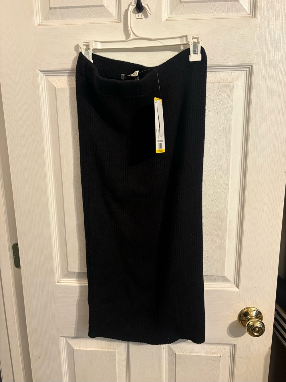 Ribbed Black Maxi Skirt with Stretch Waistband